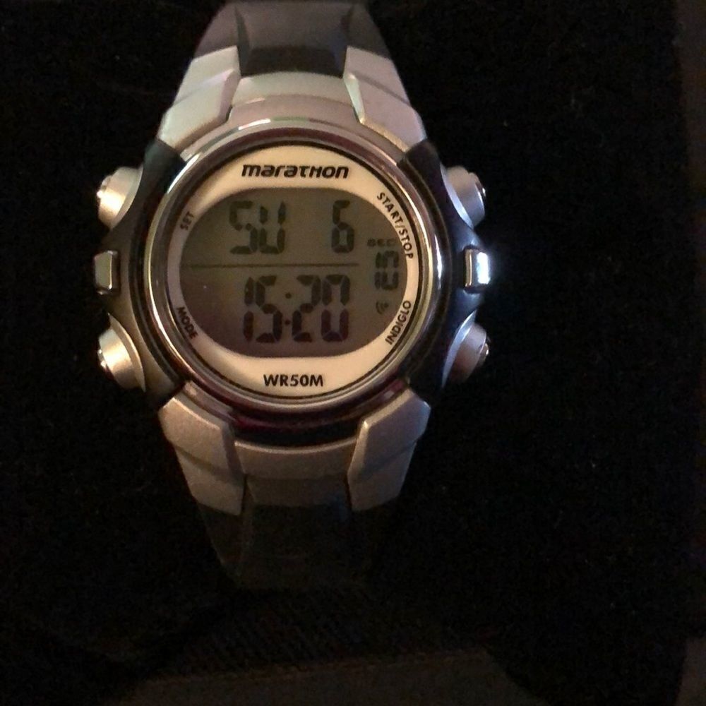 Marathon Ladies watch in Black and silver.